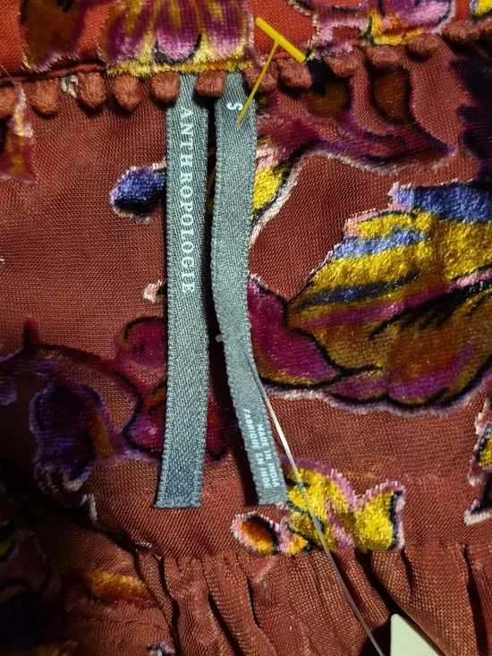 Anthropologie Estela Burnout Sheer Blouse Sz.S NWT - Picture 11 of 12